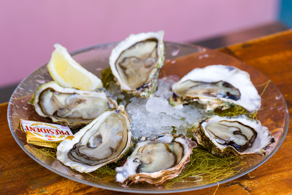 6 HUÎTRES DE BOUZIGUES
